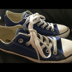 Blue converse